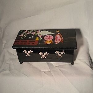 Japanese Musical Jewelry Box Hand Painted Scenes Black Lacquer